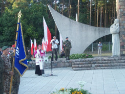 Cmentarz wojskowy  /fot.: ks. R. Gołębiowski / 