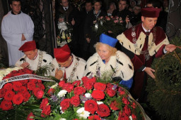 Katedra - Msza Święta pogrzebowa  /fot.: J. Samborski / 
