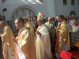   /fot.: ks. Robert  Gołębiowski / 