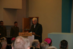 ks. prał. Zbigniew Bąkowski, ojciec duchowny alumnów-żołnierzy w Brzegu 