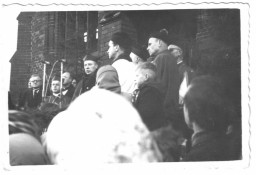 Poświęcenie Krzyża Misyjnego - Katedra pw. św. Jakuba (listopad 1957 r.) 
