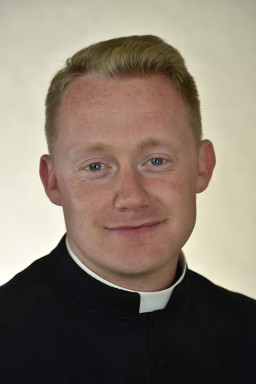 ks. Miłosz Paszkiewicz 