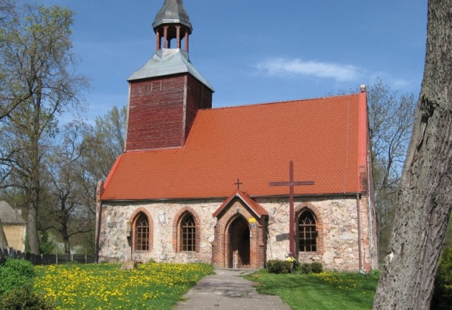Kluki Kościół filialny pw św.Teresy od Dzieciątka Jezus