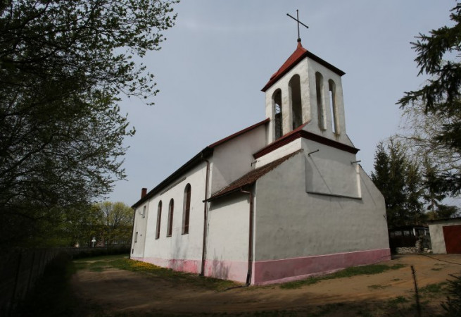 Batowo Kościół parafialny pw Miłosierdzia Bożego
