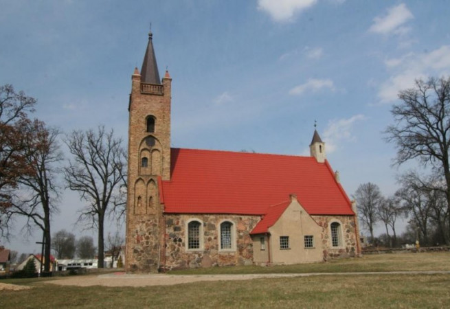 Chojna Barnkowo Kościół filialny pw św.Marka Ewangelisty