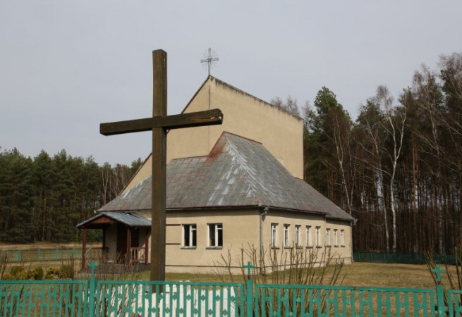 Mostno Kościół filialny pw Matki Bożej Wspomożenia Wiernych