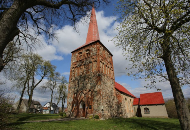 Dzwonowo Kościół filialny pw św. Jana Ewangelisty