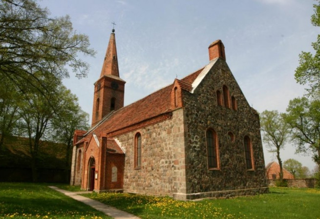 Jesionowo Kościół filialny pw św.Floriana