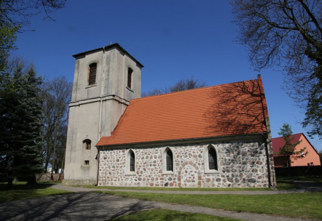 Kołbaskowo Kościół parafialny pw Świętej Trójcy