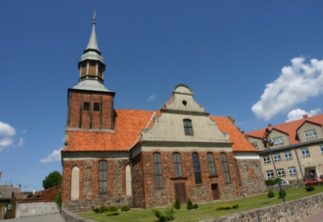 Pełczyce Kościół parafialny pw Narodzenia NMP