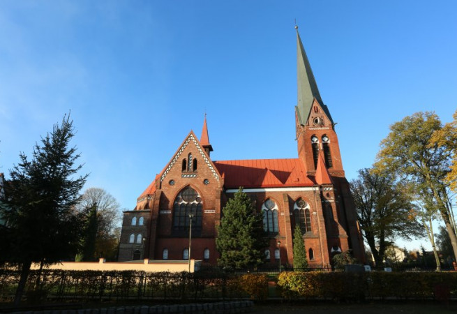 Police Kościół parafialny pw Niep. Poczęcia NMP