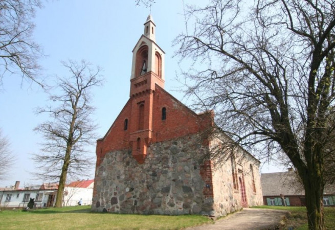 Słowin Kościół filialny pw Wniebowzięcia NMP