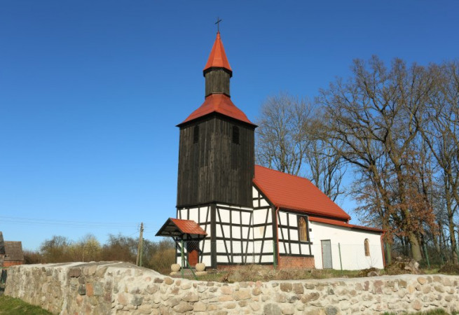 Dorowo Kościół filialny pw św.Antoniego
