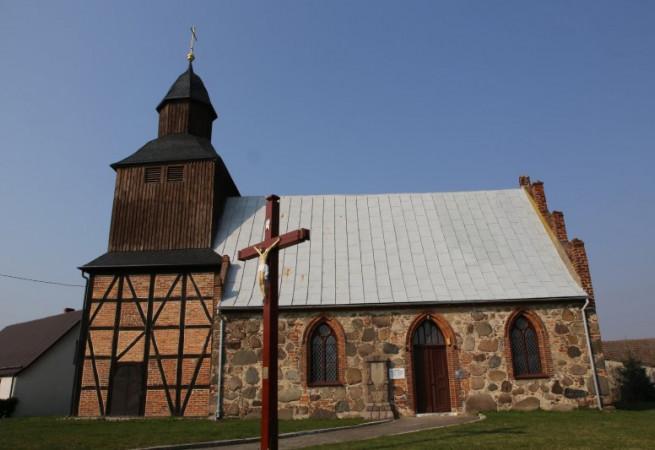Nowa Dąbrowa Kościół filialny pw MB Pocieszenia