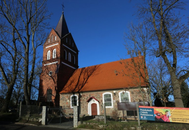 Bezrzecze Kościół filialny pw Matki Bożej Różańcowej