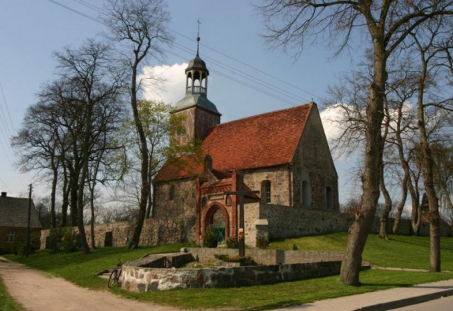 Rosnowo Kościół filialny pw Chrystusa Króla