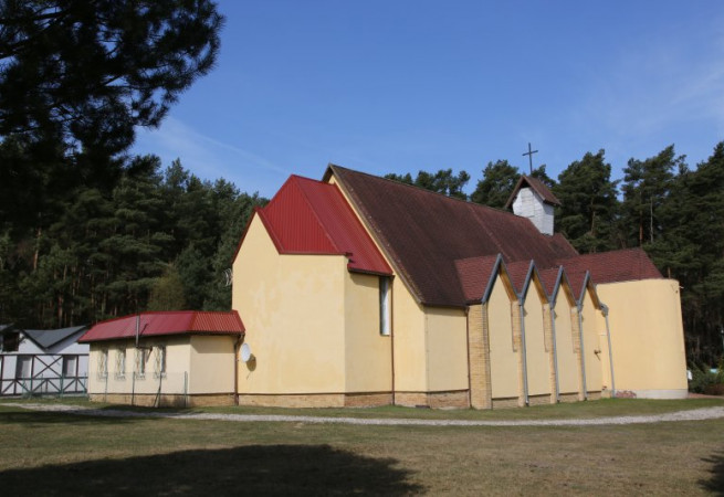 Wisełka Kościół parafialny pw św. Józefa Op. Rodzin